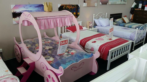 Dreamz Bedroom And Bedding - Doctors Find 2